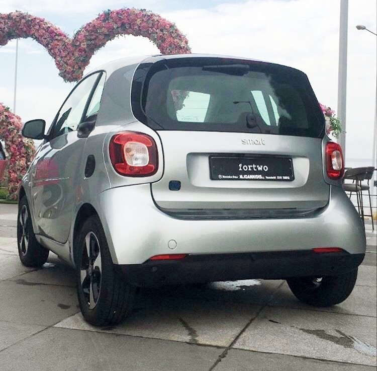 ΜΕΡΚΕΔΕΣ ΙΩΑΝΝΙΔΗΣ ΜΕΡΚΕΔΕΣ ΙΩΑΝΝΙΔΗΣ